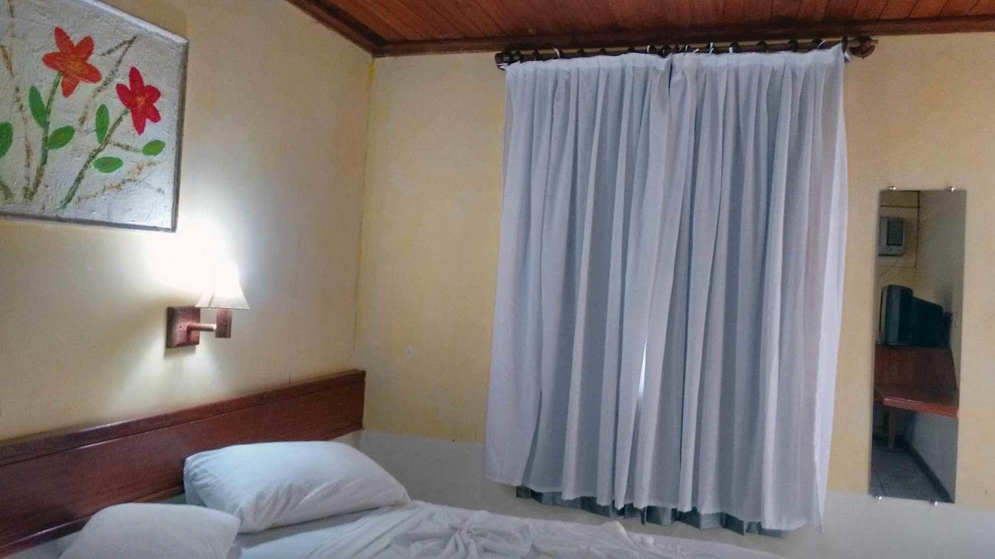 Hotel Pousada Castanheiras Do Village 포르투세구로 외부 사진