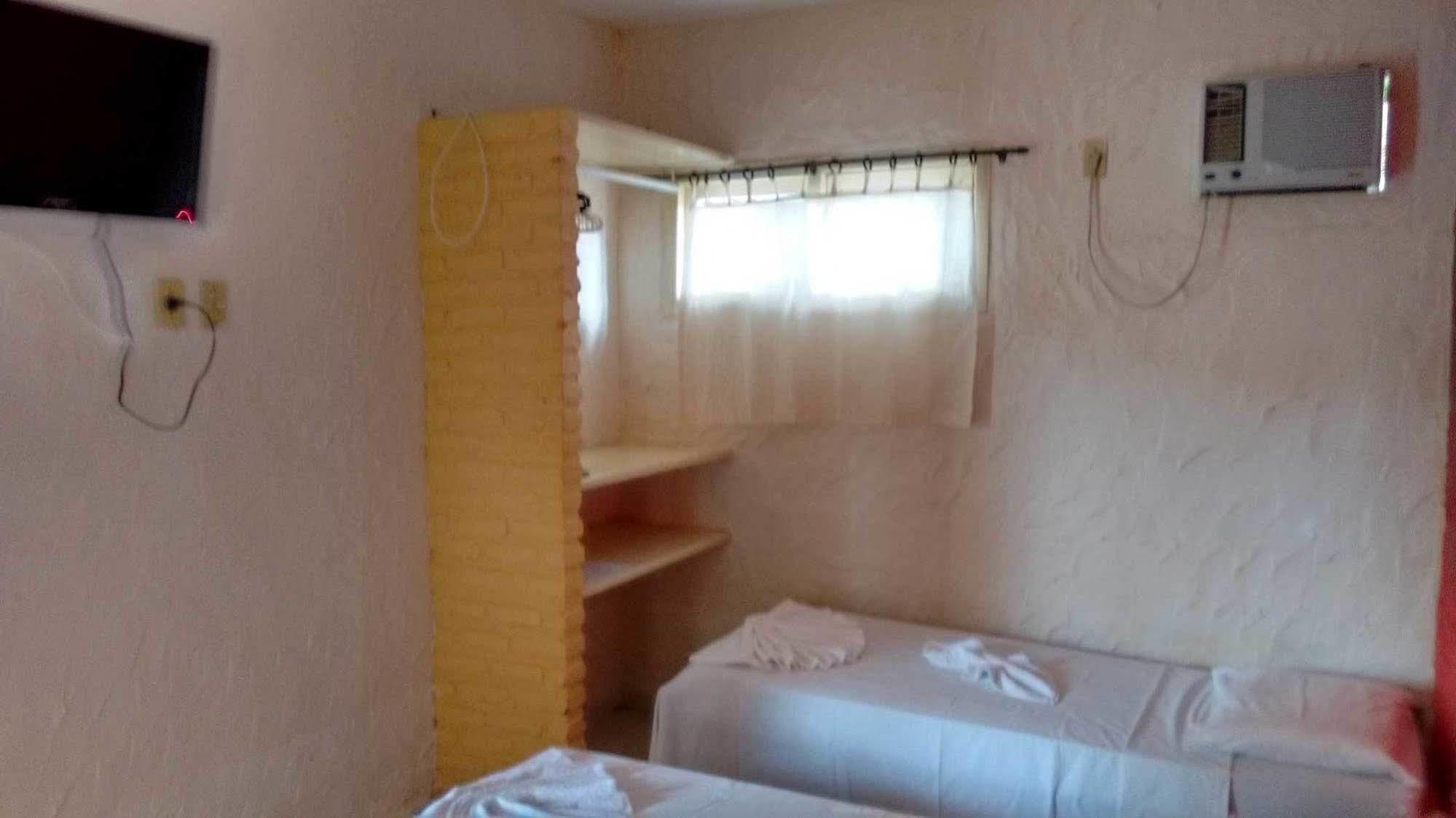 Hotel Pousada Castanheiras Do Village 포르투세구로 외부 사진